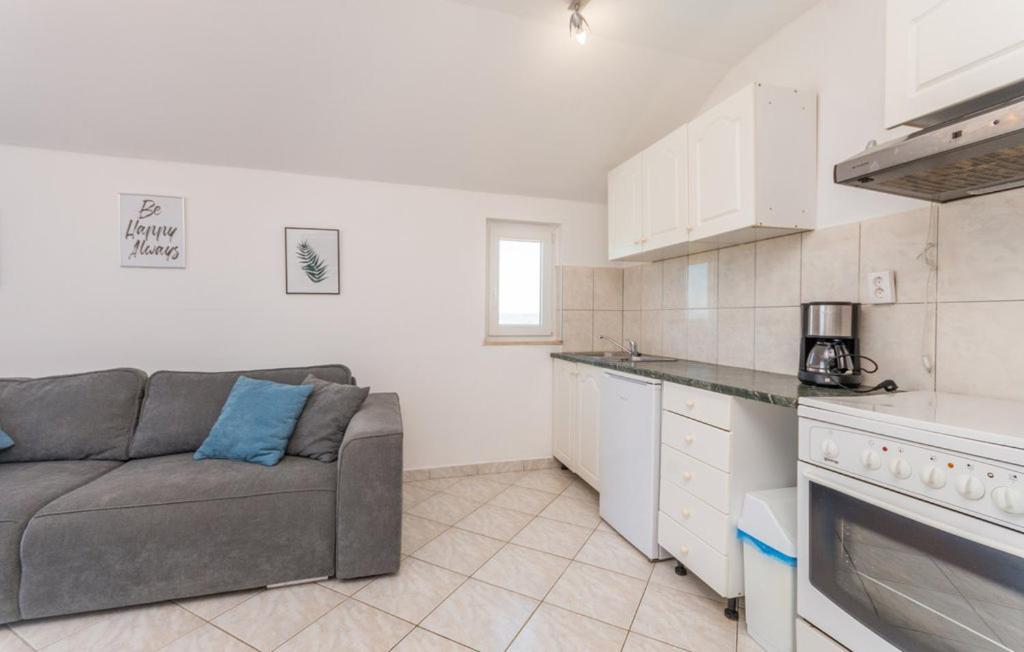 Apartments Mikulic Биоград на Мору Екстериор снимка